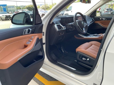 2023 BMW X7 xDrive40i