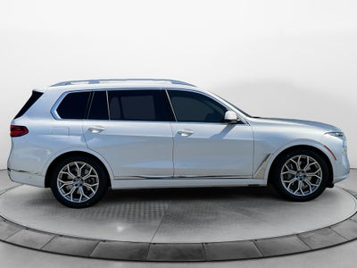 2023 BMW X7 xDrive40i