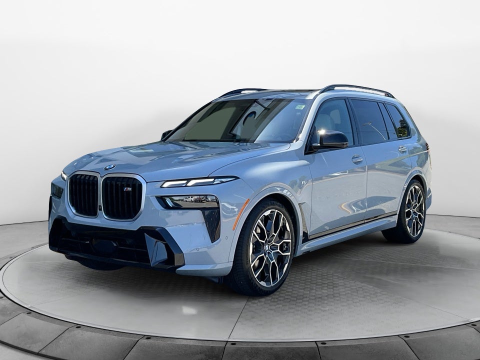 2024 BMW X7 M60i
