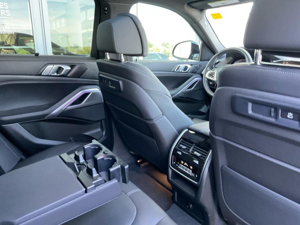 2023 BMW X6 xDrive40i