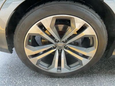 2019 Audi Q8 55 Premium