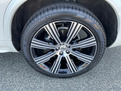2022 Volvo XC90 Inscription