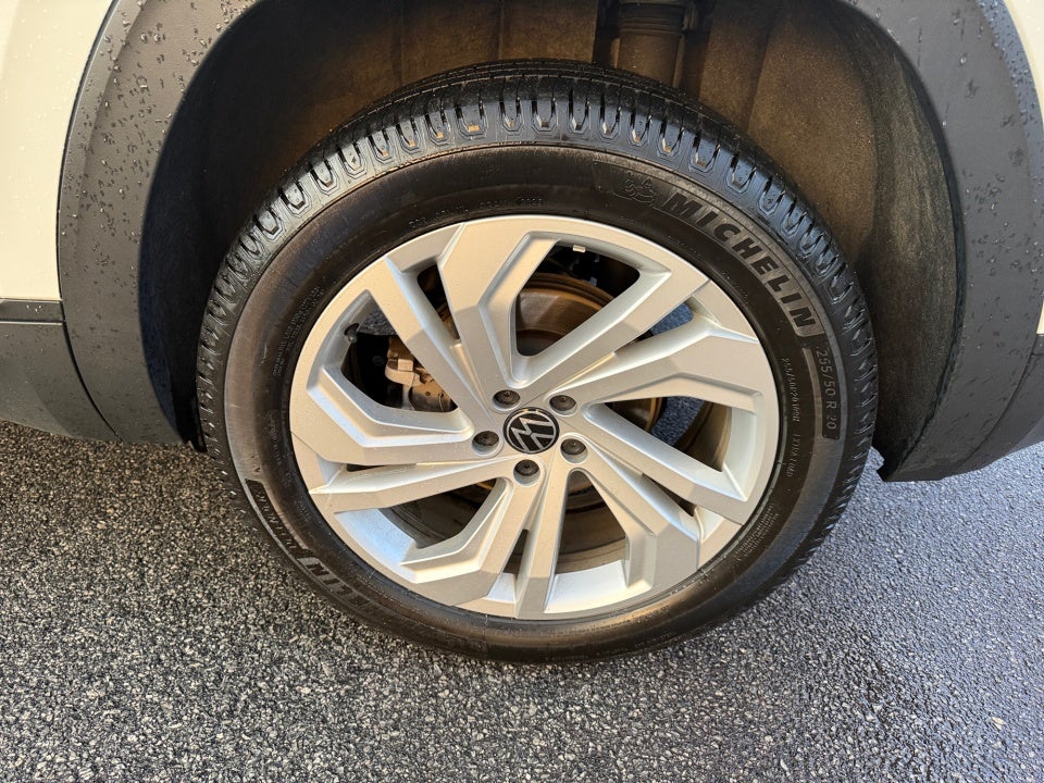 2021 Volkswagen Atlas Cross Sport 2.0T SEL