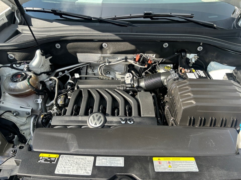 2021 Volkswagen Atlas 3.6L V6 SE w/Technology