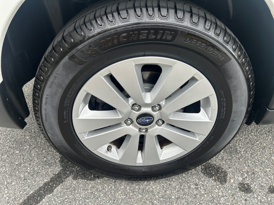 2018 Subaru Outback 2.5i (CVT)