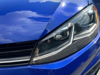 2019 Volkswagen Golf R 2.0T w/DCC & Navigation (M6)