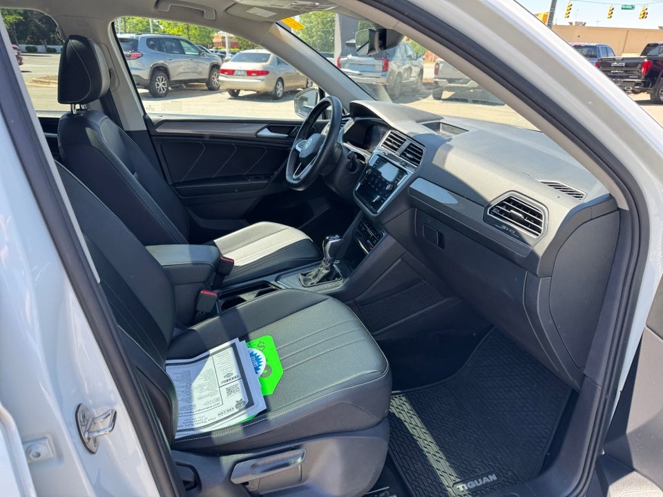 2023 Volkswagen Tiguan 2.0T SE