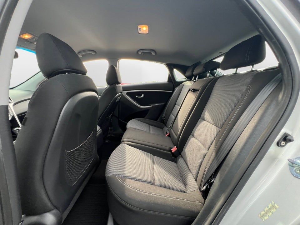 2014 Hyundai Elantra GT Base