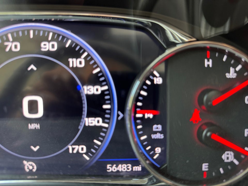 2022 GMC Acadia AT4
