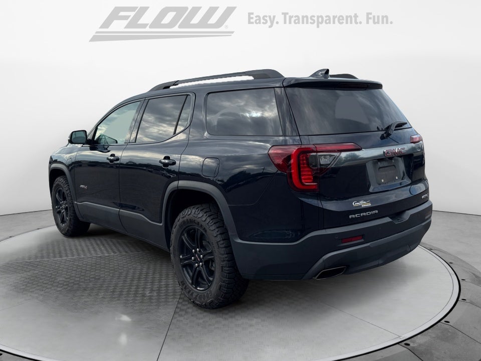 2022 GMC Acadia AT4