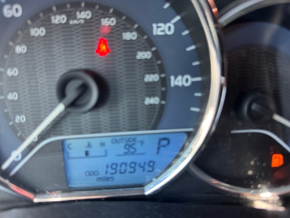 2014 Toyota COROLLA LE
