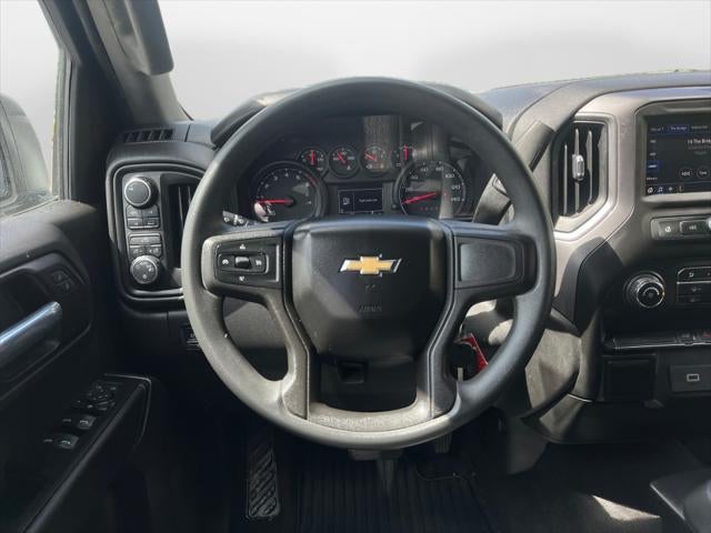 2020 Chevrolet Silverado 4WD Crew Cab Short Bed Custom