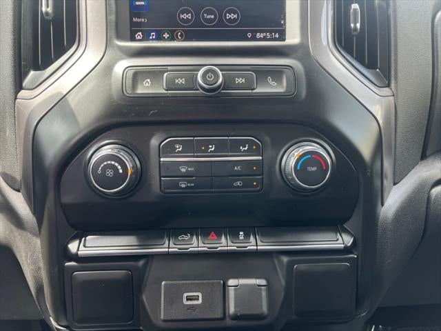 2020 Chevrolet Silverado 4WD Crew Cab Short Bed Custom