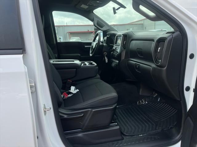 2020 Chevrolet Silverado 4WD Crew Cab Short Bed Custom