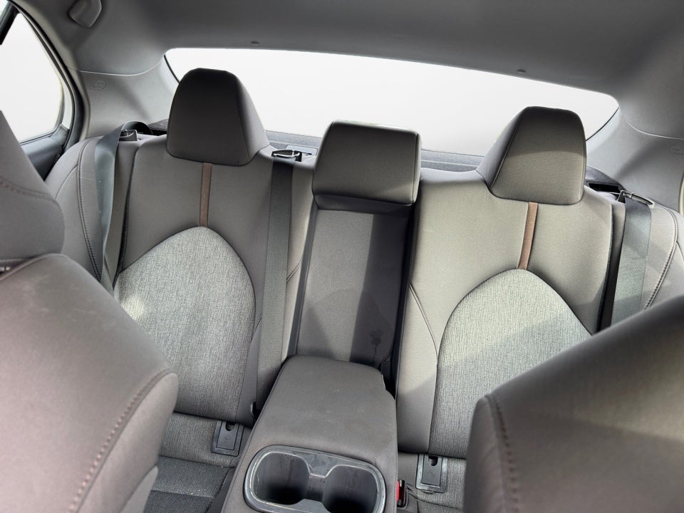 2019 Toyota CAMRY LE