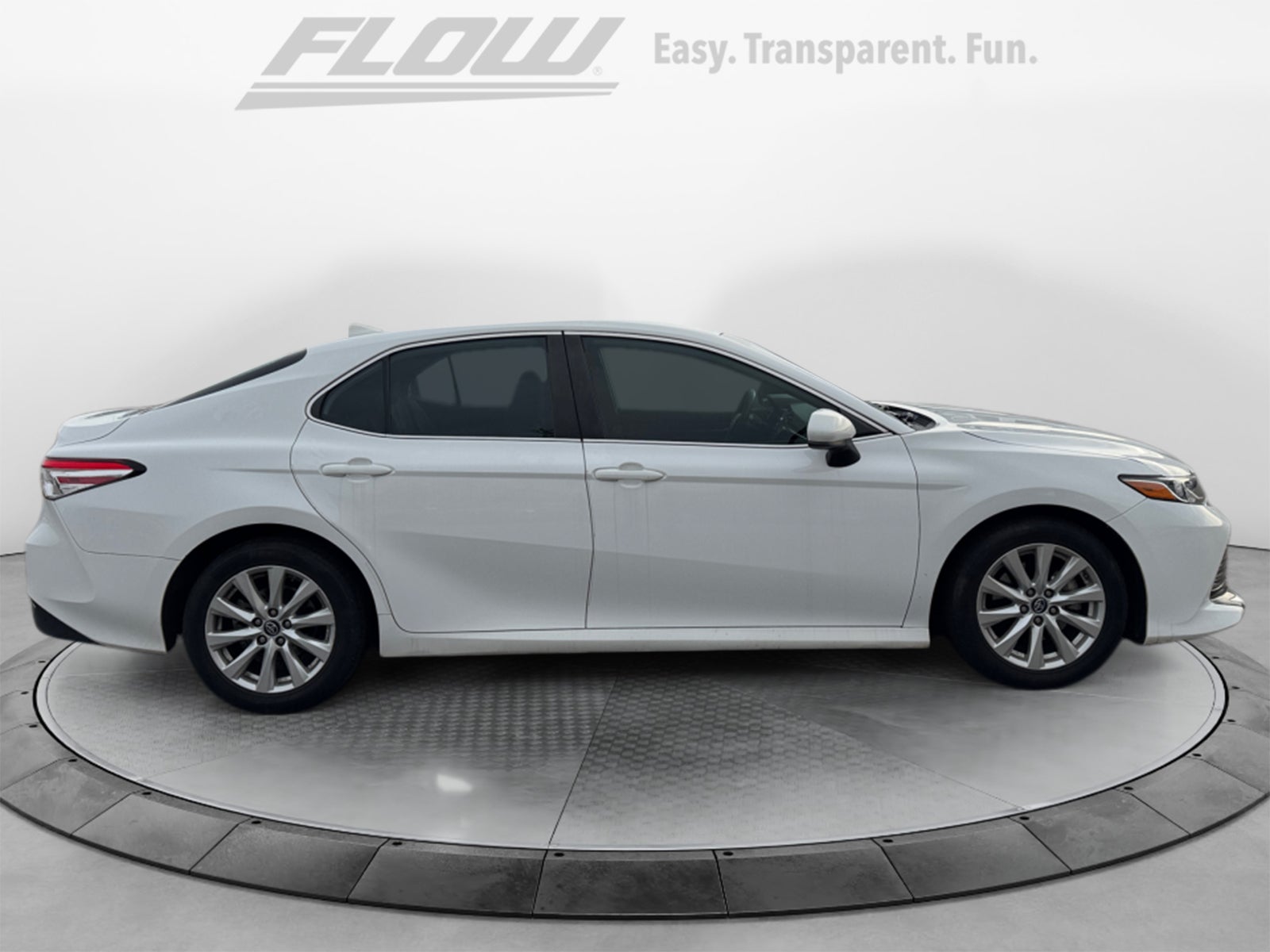 2019 Toyota CAMRY LE