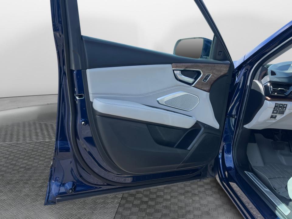 2024 Acura RDX w/Advance Package