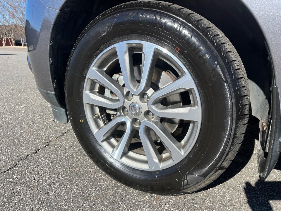 2016 Nissan Pathfinder S