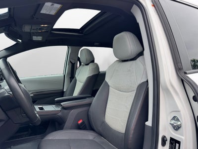 2024 Toyota Sienna XSE