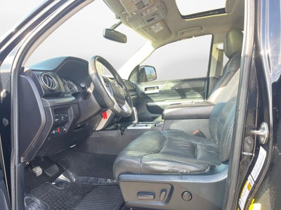 2016 Toyota TUNDRA 4X4 SR5 5.7L V8