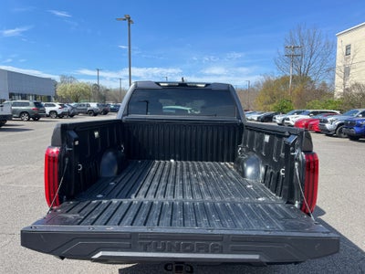 2025 Toyota TUNDRA 4X4 SR5