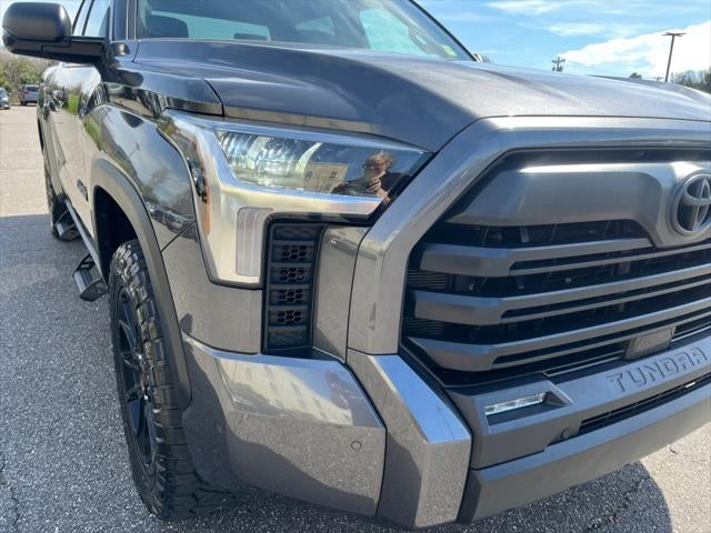 2025 Toyota TUNDRA 4X4 SR5