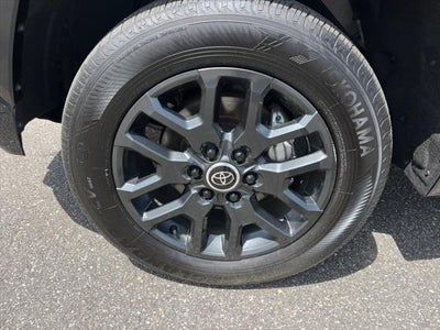 2024 Toyota TUNDRA HV 4X4 Platinum 4WD