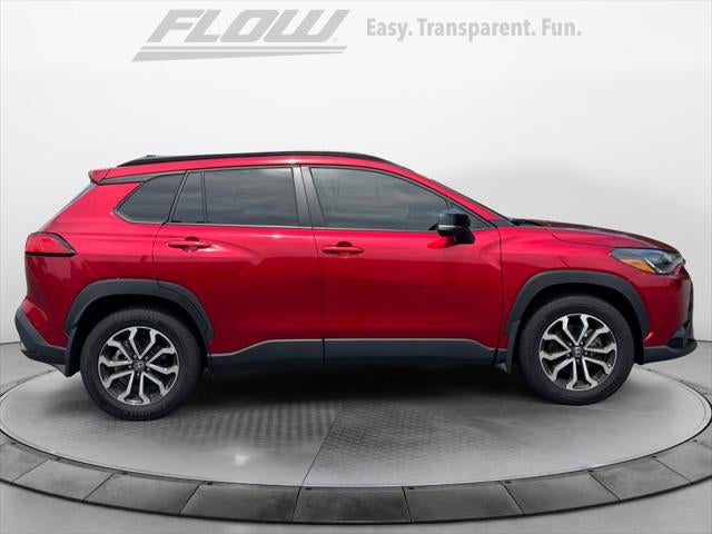 2025 Toyota COROLLA CROSS HV SE