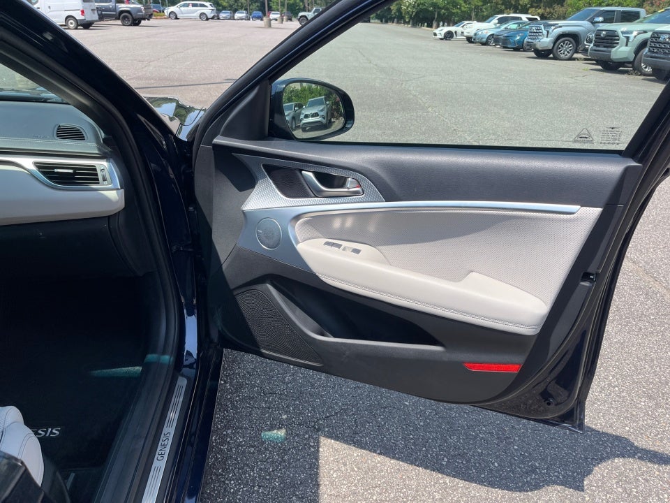 2023 Genesis G70 3.3T