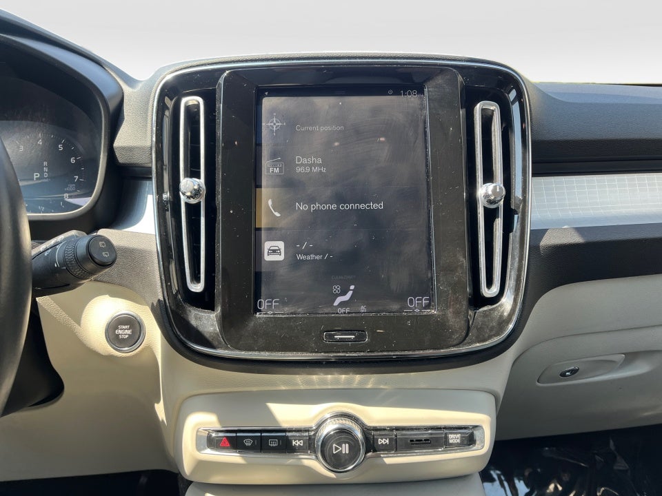 2019 Volvo XC40 T4 Momentum