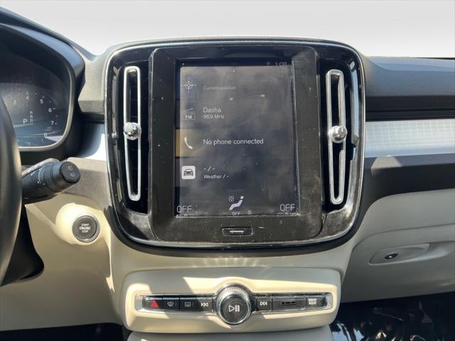 2019 Volvo XC40 T4 Momentum