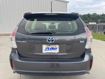 2015 Toyota Prius v Five