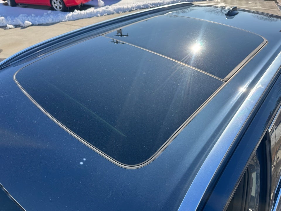 2024 Volvo XC90 B6 Ultimate Bright Theme 7-Seater