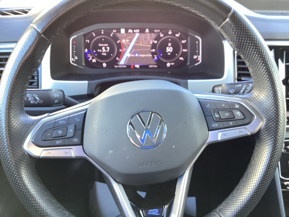 2023 Volkswagen Atlas Cross Sport 3.6L V6 SEL R-Line Black