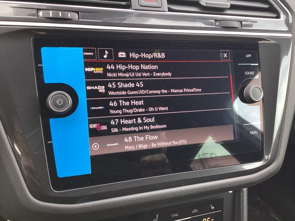 2024 Volkswagen Tiguan 2.0T SE R-Line Black