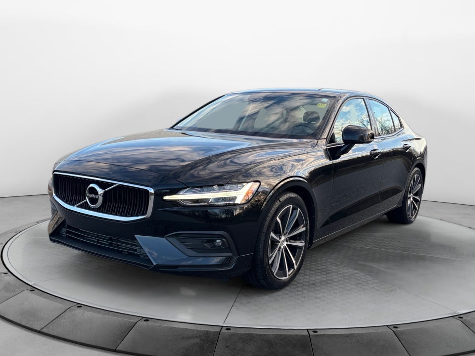 2021 Volvo S60 T5 Momentum
