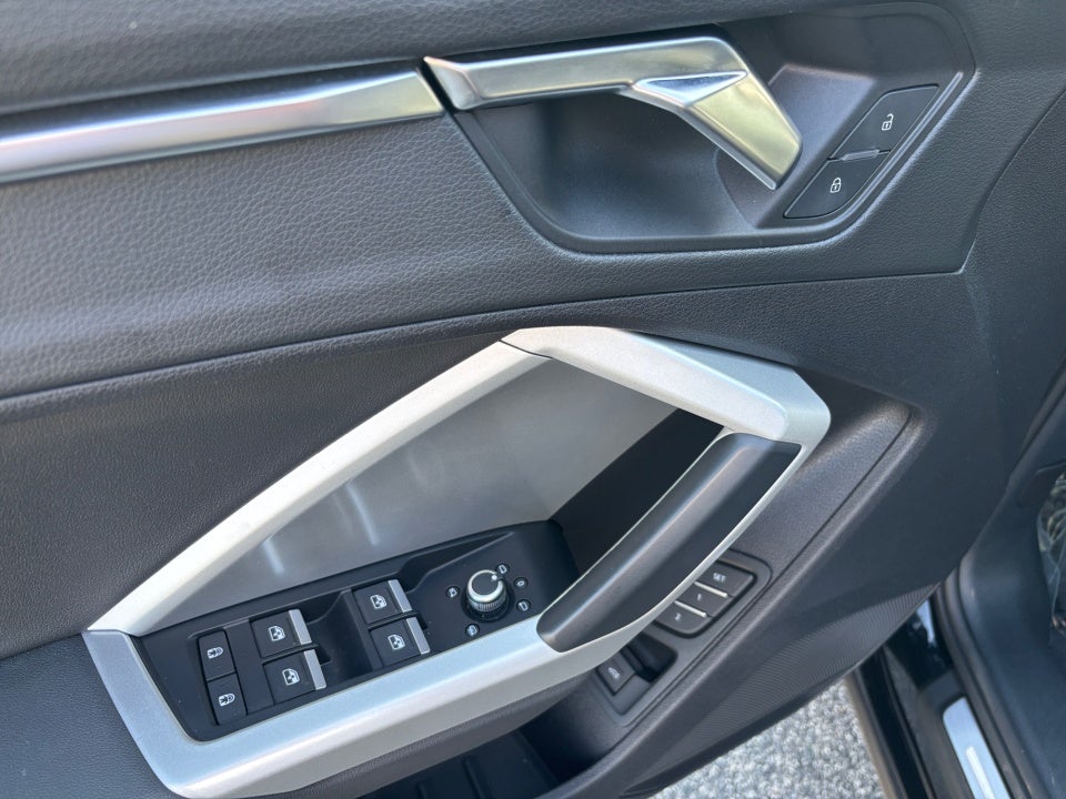 2022 Audi Q3 Premium 45 TFSI S line quattro Tiptronic