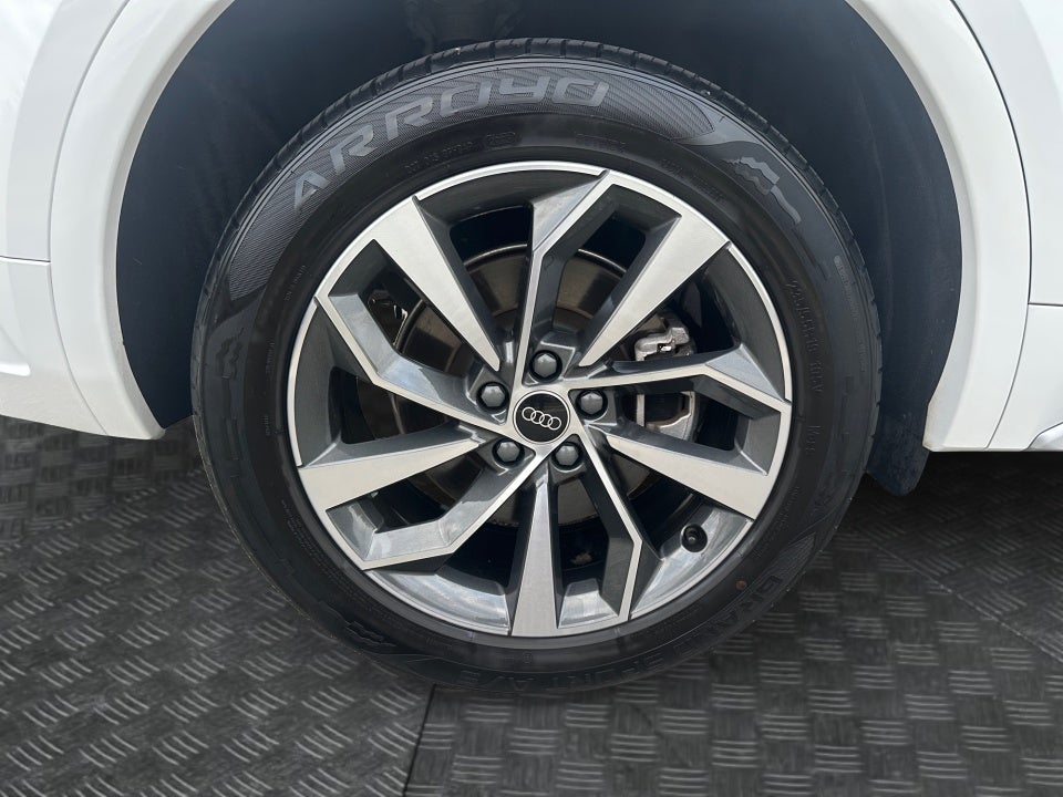 2023 Audi Q5 S line Premium Plus