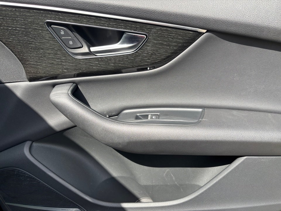 2021 Audi Q7 Premium Plus 55 TFSI quattro Tiptronic