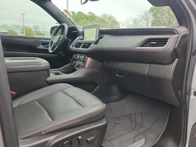 2024 Chevrolet Suburban 4WD RST