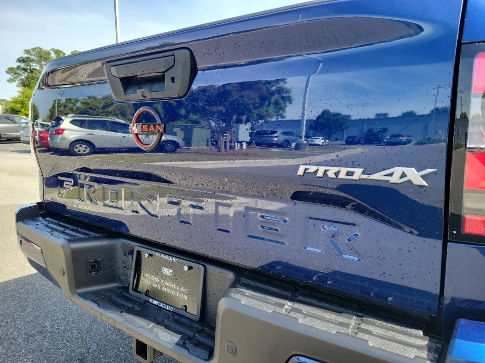 2023 Nissan Frontier Crew Cab PRO-4X 4x4