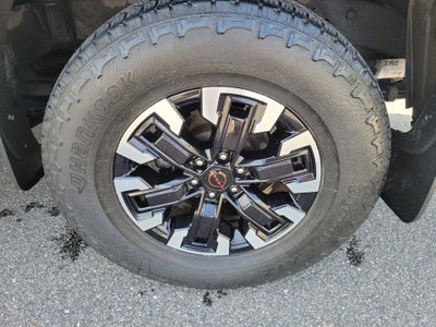 2023 Nissan Frontier Crew Cab PRO-4X 4x4