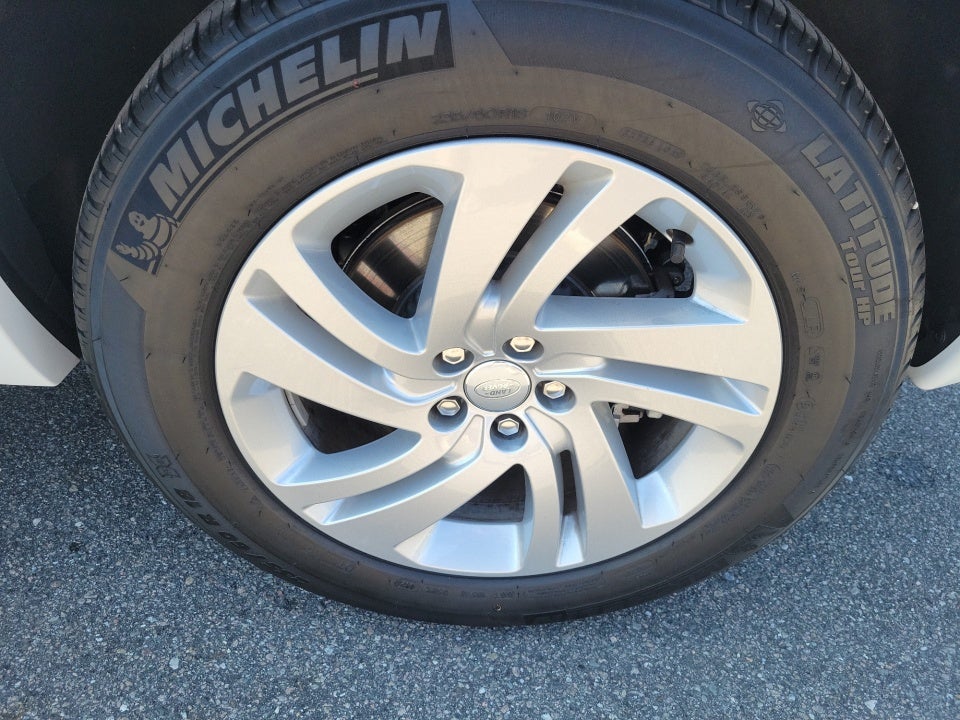 2024 Land Rover Discovery Sport Core S