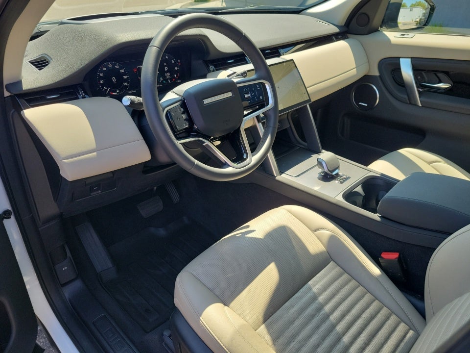 2024 Land Rover Discovery Sport Core S