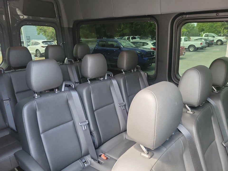 2022 Mercedes-Benz Sprinter 2500 Standard Roof V6