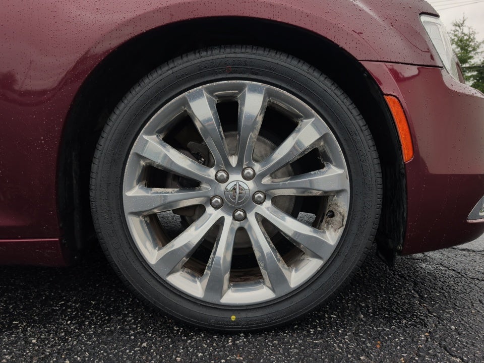 2017 Chrysler 300C 300C