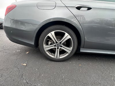 2019 Mercedes-Benz E 300 E 300