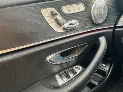 2019 Mercedes-Benz E 300 E 300