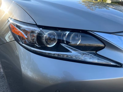 2016 Lexus ES 350 4dr Sdn