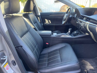 2016 Lexus ES 350 4dr Sdn